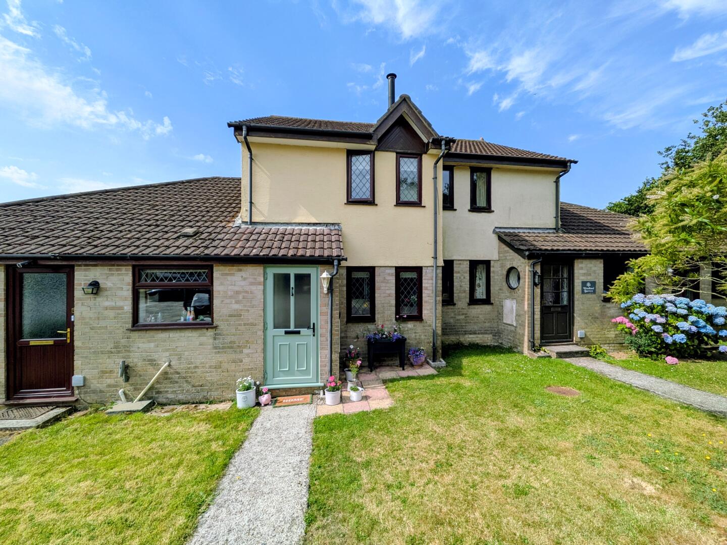2 bed property in Tre Worgan Court, Truro